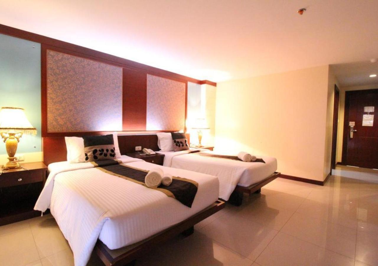 Hotel Convenient Grand Suvarnabhumi Samut Prakan