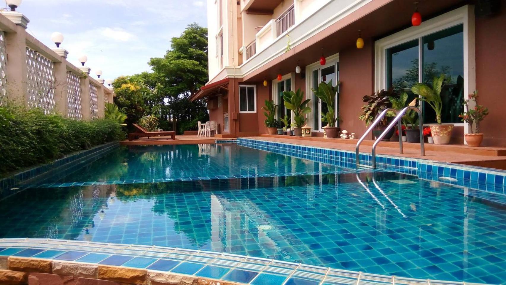 מלון Convenient Grand Suvarnabhumi 5*
